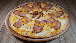 BIG Pizza alla CARBONARA - 324 Kč